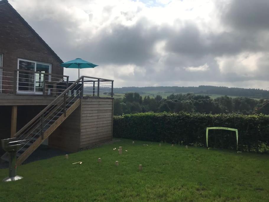Huis Met Zonneterras, Tuin En Panoramisch Uitzicht Wellin Eksteriør billede